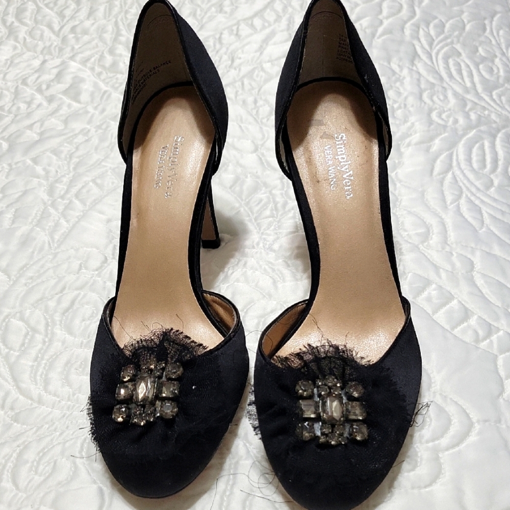 Simply Vera - Vera Wang black pumps